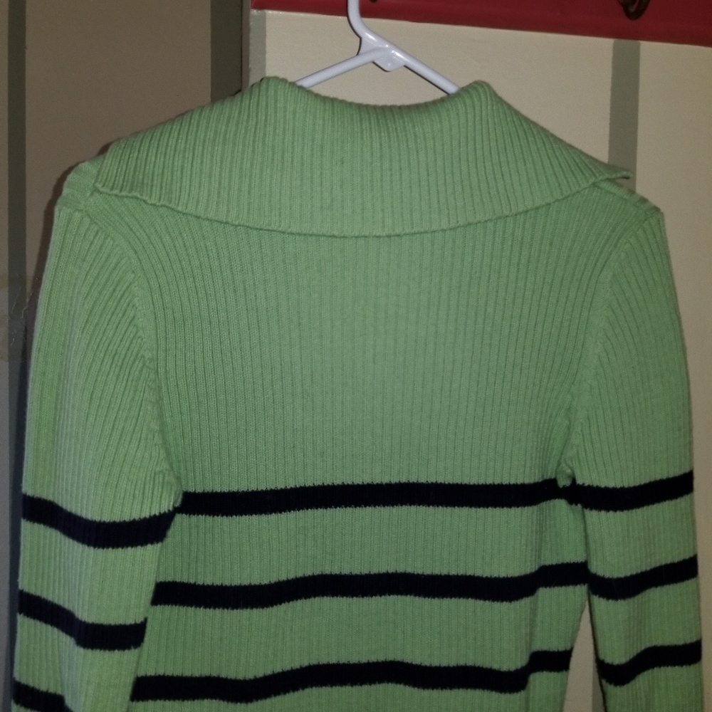 Women's Liz Claiborne sweater - Picture 2 of 4